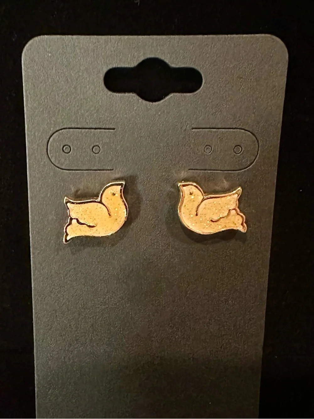 Vintage Avon 1988 Shimmering Dove Yellow Enamel Stud Earrings Rare
